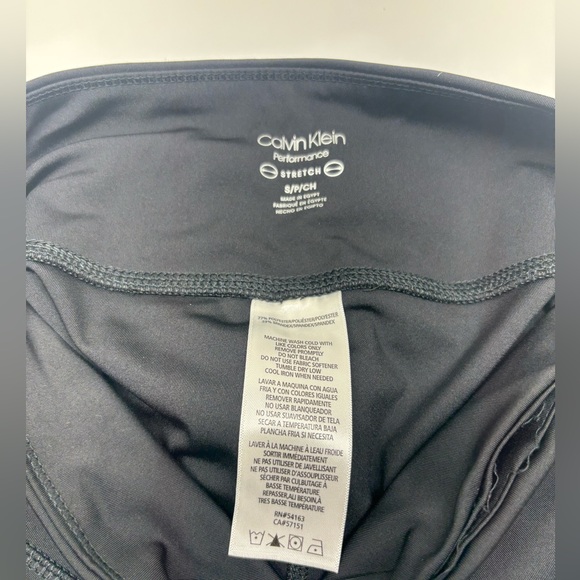 Calvin Klein Performance Biker Shorts Size S - Picture 4 of 4